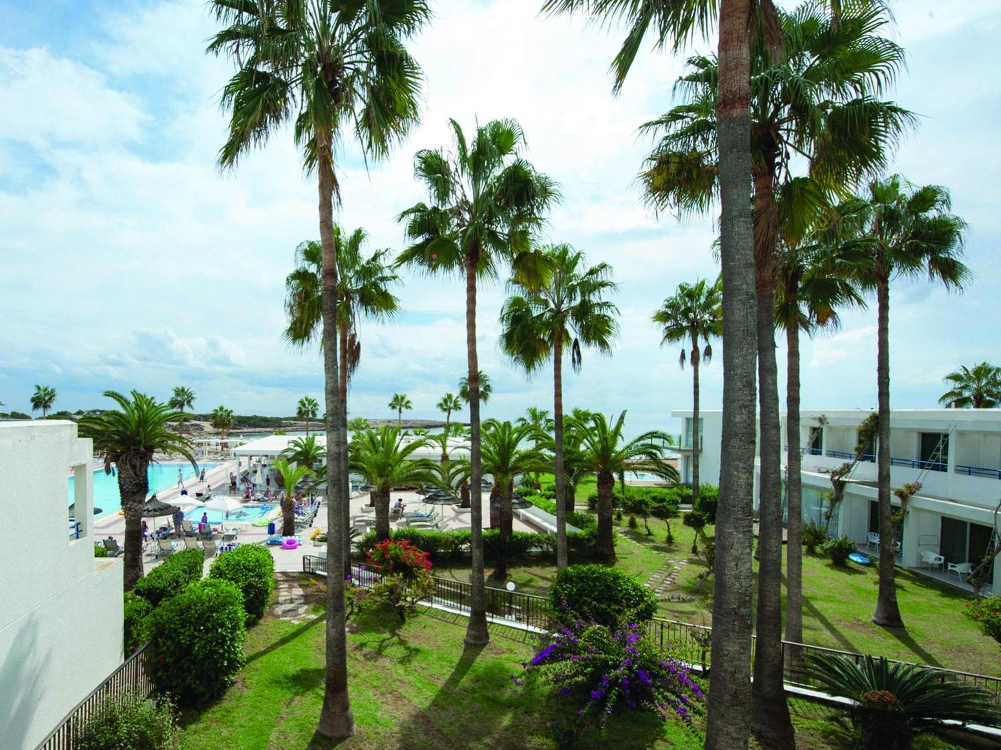 Dome Beach Marina Hotel & Resort Ayia Napa Værelse billede